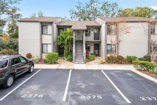 2375 Lake Heather Heights Ct Unit 202, Dunedin, FL 34698