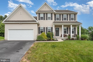 7030 Beech Tree Dr, Harrisburg, PA 17111