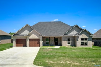 33 Natchez Trace, Trinity, AL 35673