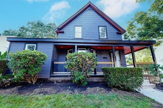 106 Temple St, Abington, MA 02351