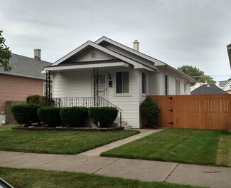13231 S Commercial Ave, Chicago, IL 60633