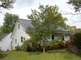 17 Gov Mattocks Rd, Peacham, VT 05862
