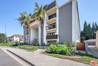 14804 Magnolia Blvd Unit 12, Sherman Oaks, CA 91403