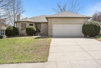 3212 E Lark St, Springfield, MO 65804