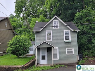 1990 S Delaware Dr, Williams Township, PA 18042