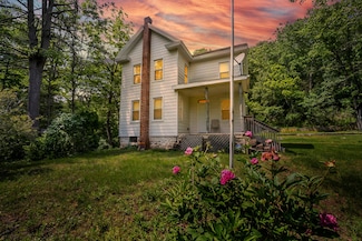 266 Laurel Rd, Lehighton, PA 18235