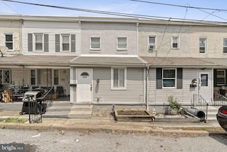1359 Green St, Marcus Hook, PA 19061