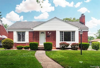 16555 Juliana Ave, Eastpointe, MI 48021