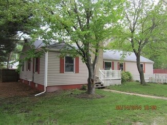 113 Harding Ave, Trail Creek, IN 46360