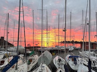 117 Water St Unit 28, Beverly, MA 01915