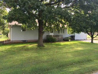 804 N Fairfield Ave, Fairfield, NE 68938
