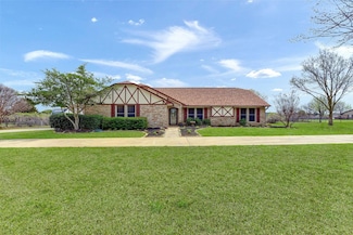 1701 N Saint Charles Ave, Pilot Point, TX 76258