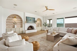 10420 Luella Ct, Las Vegas, NV 89143
