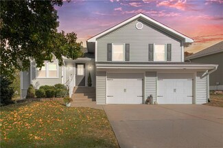 914 Clay Meadows Ct, Liberty, MO 64068
