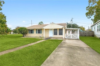 63 Patterson Dr, Chalmette, LA 70043