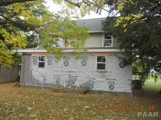 210 N Maple St, Magnolia, IL 61336