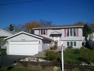 308 Venice Rd, Lakemoor, IL 60051