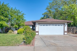 2991 Terry Ave, Clovis, CA 93612