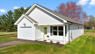 212 Baylor Ave, Morristown, TN 37814