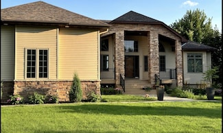22705 Linden Dr, Rogers, MN 55374
