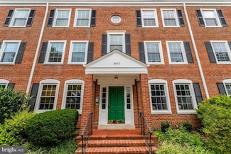 3062 S Buchanan St Unit C2, Arlington, VA 22206