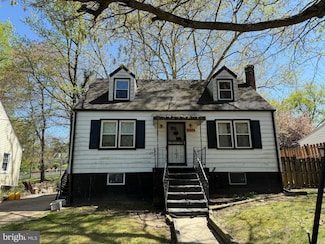5704 Joan Ln, Temple Hills, MD 20748