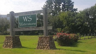 124 Waterstone Dr, Benton, TN 37307