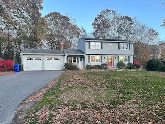 68 Knollwood Dr, Torrington, CT 06790