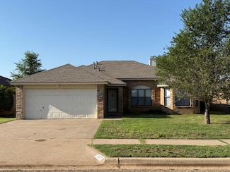 2207 92nd St, Lubbock, TX 79423