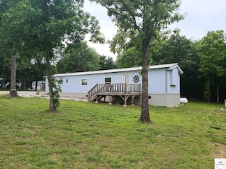 26975 Sunset Dr, Clinton, MO 64735