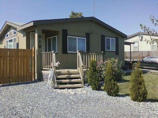312 Sunshine Cir W, Mattawa, WA 99349