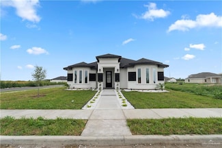 900 E 38th St, San Juan, TX 78589