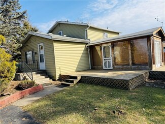 1453 Roosevelt Ave, Brunswick, OH 44212