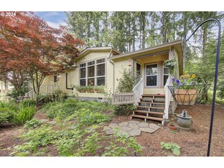25852 S Springwater Rd, Estacada, OR 97023