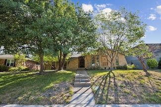 8542 Bacardi Dr, Dallas, TX 75238