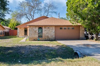 1018 Fort Clark Rd, Brackettville, TX 78832