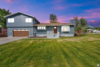 1003 E Platinum Way, Sandy, UT 84094