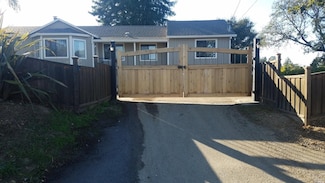 1020 Stony Glen Ln, Cotati, CA 94931