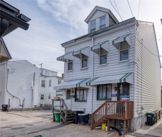 16 Hays St, Pittsburgh, PA 15209