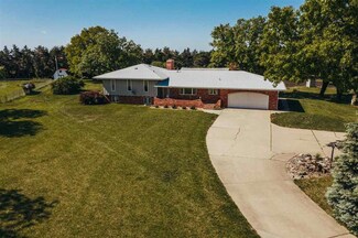 8803 NW 48th St, Halstead, KS 67056