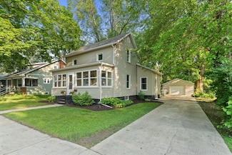 1334 Regent St, Niles, MI 49120