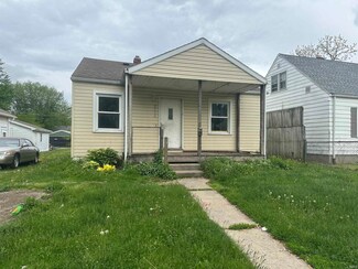 2116 S Beacon St, Muncie, IN 47302