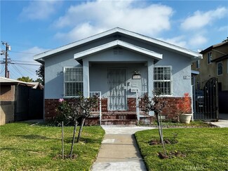 221 E 104th St, Los Angeles, CA 90003