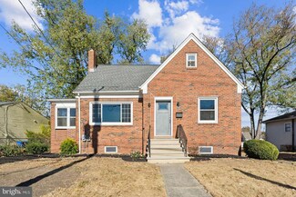1695 Market St, Mount Ephraim, NJ 08059