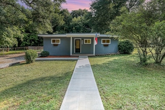112 Lineberger St, Stanley, NC 28164