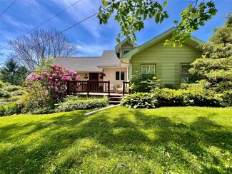 1021 Hullsville Rd, Owego, NY 13827