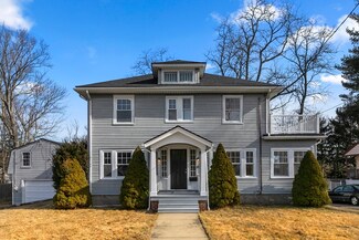 658 W Main St, Avon, MA 02322
