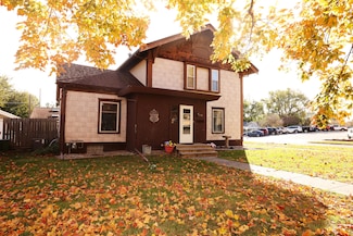 104 Tama St, Boone, IA 50036