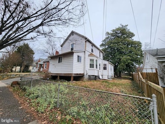 4309 30th St, Mount Rainier, MD 20712