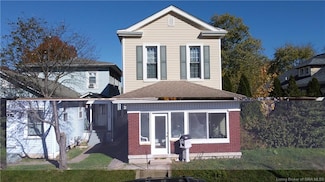 1126 Myrtle Ave, New Albany, IN 47150